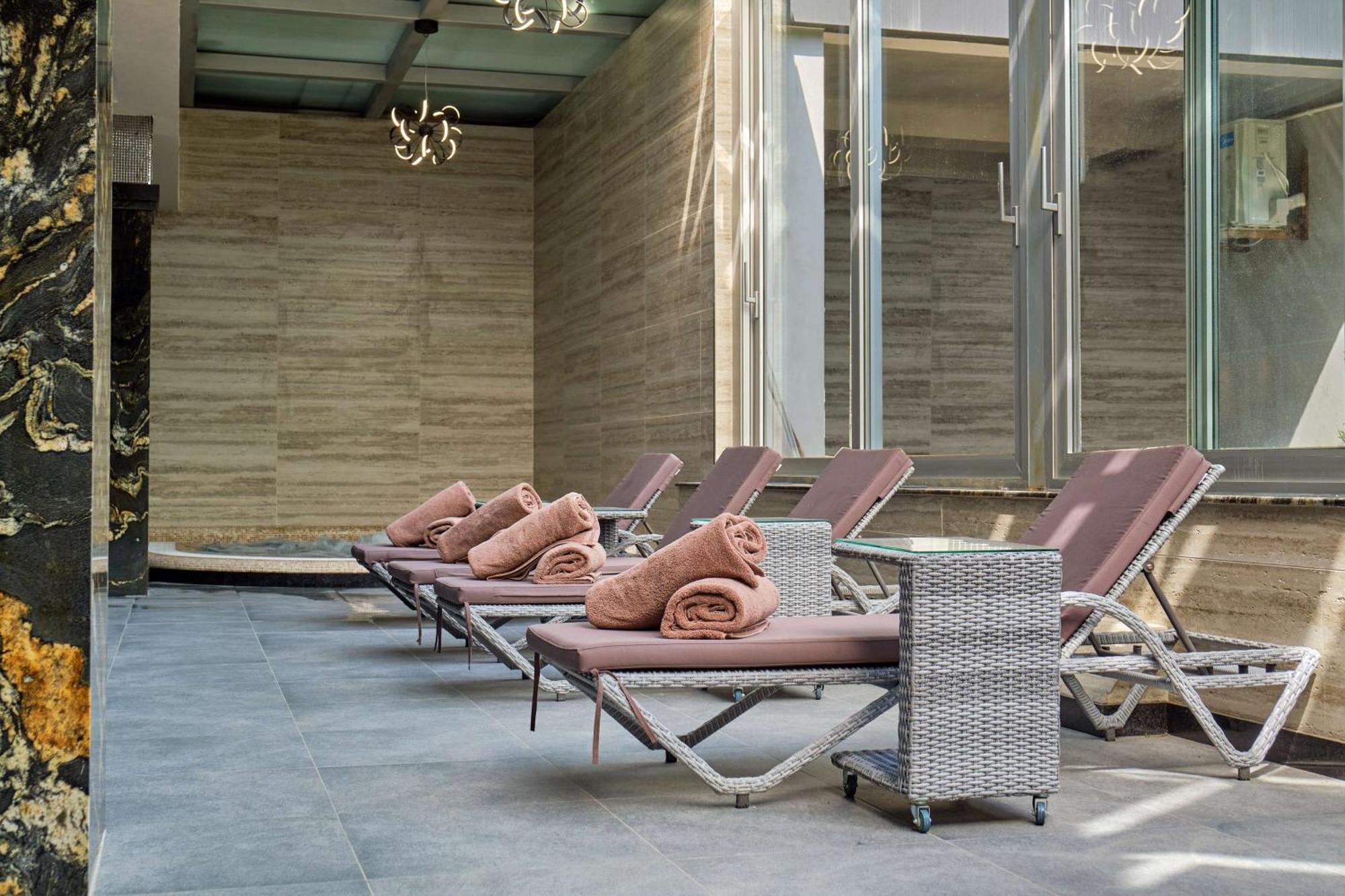 Panarams Tashkent Hotel, A Member Of Radisson Individuals Exterior photo