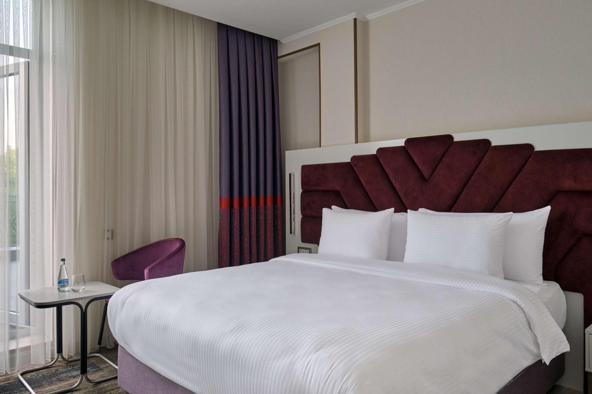 Panarams Tashkent Hotel, A Member Of Radisson Individuals Exterior photo