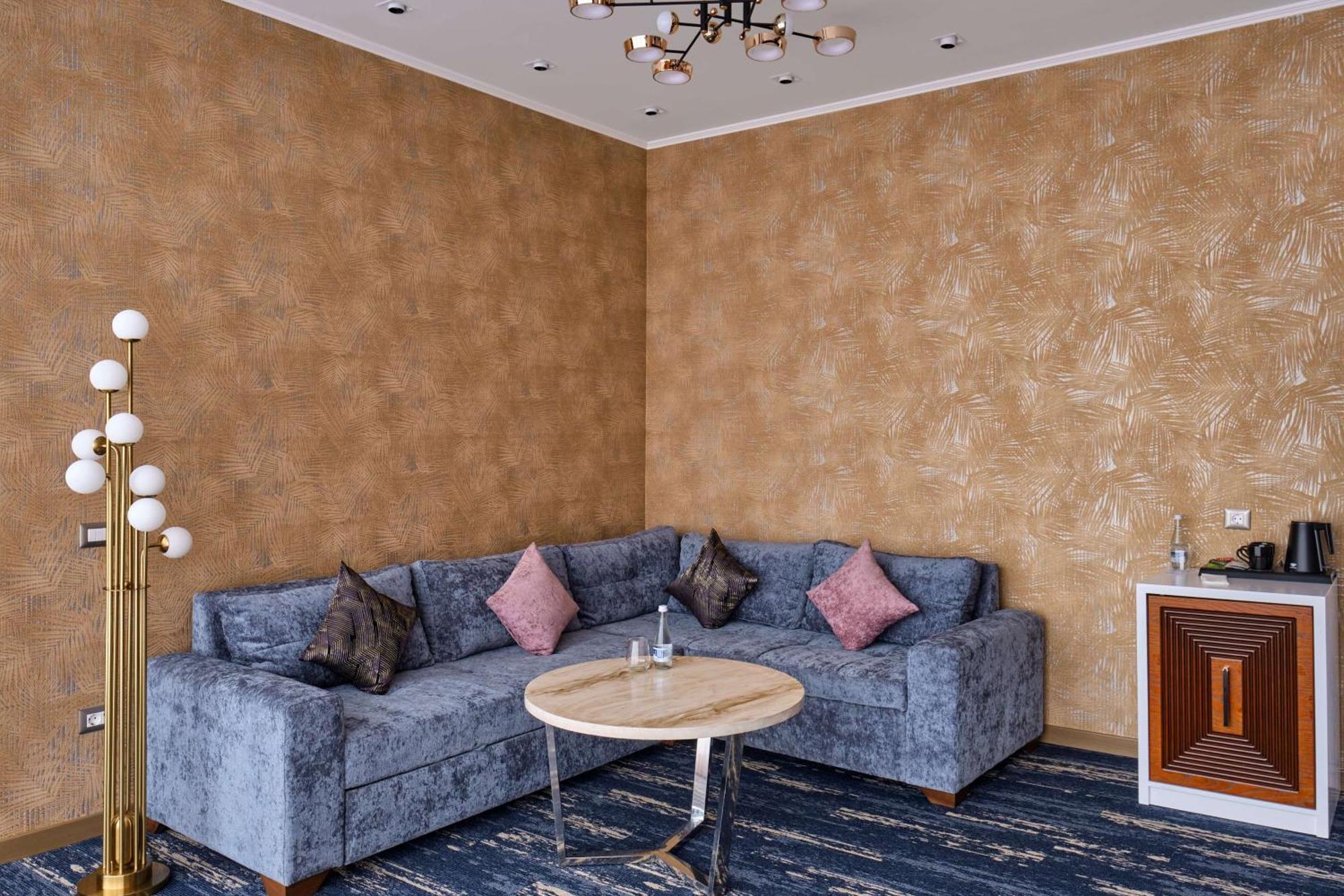 Panarams Tashkent Hotel, A Member Of Radisson Individuals Exterior photo